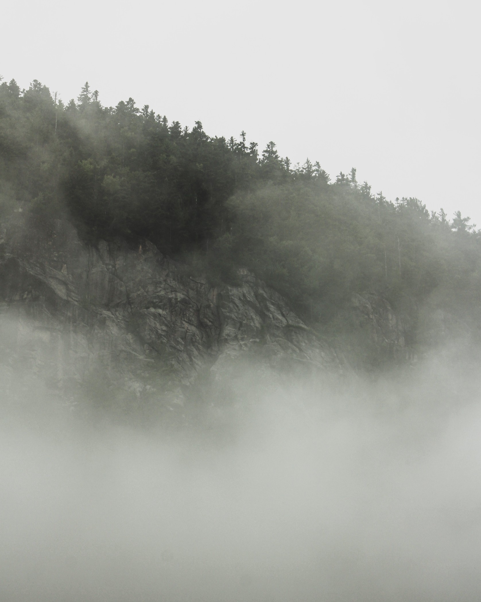 Vallée Bras du Nord - Foggy Morning in the mountain